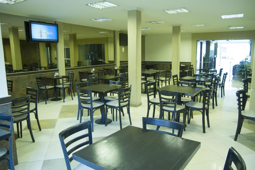 Hotel Confianza Корриентес Экстерьер фото