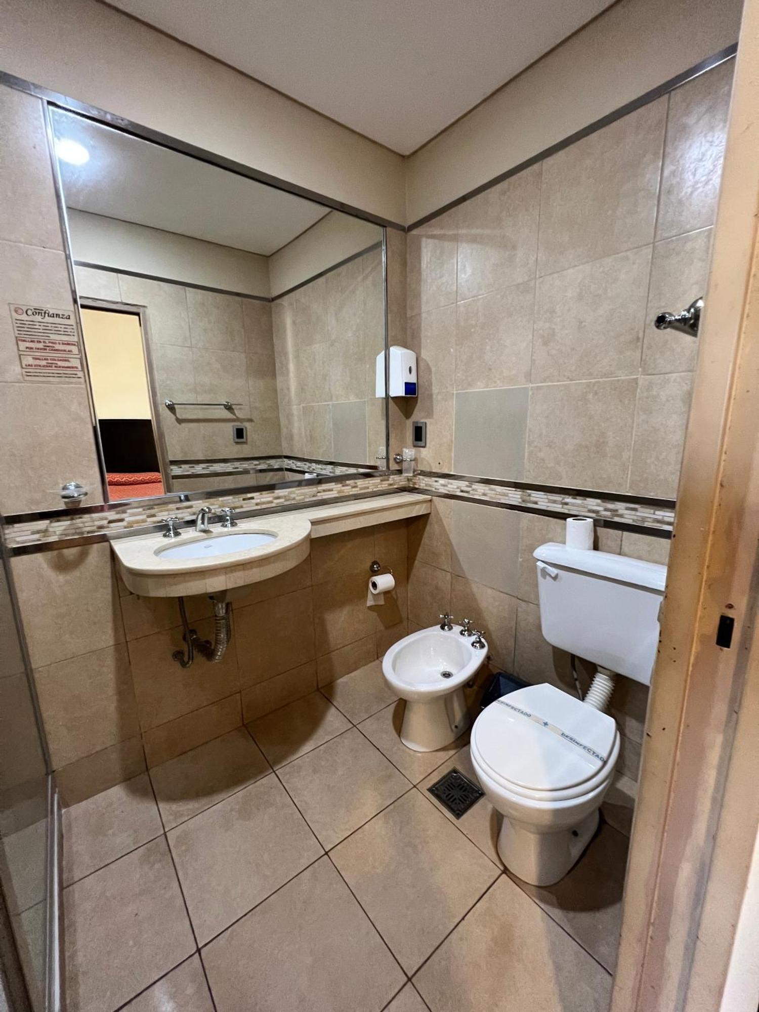 Hotel Confianza Корриентес Экстерьер фото