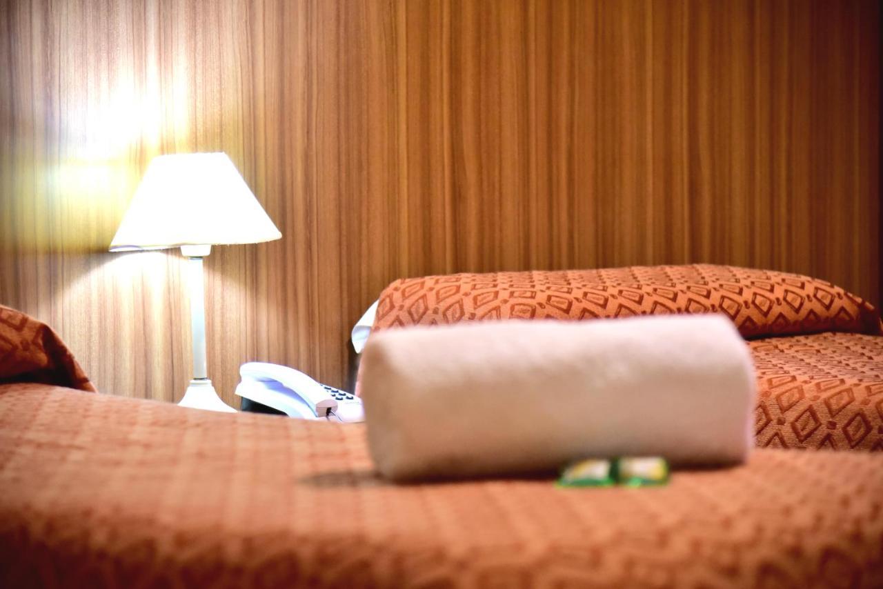 Hotel Confianza Корриентес Экстерьер фото