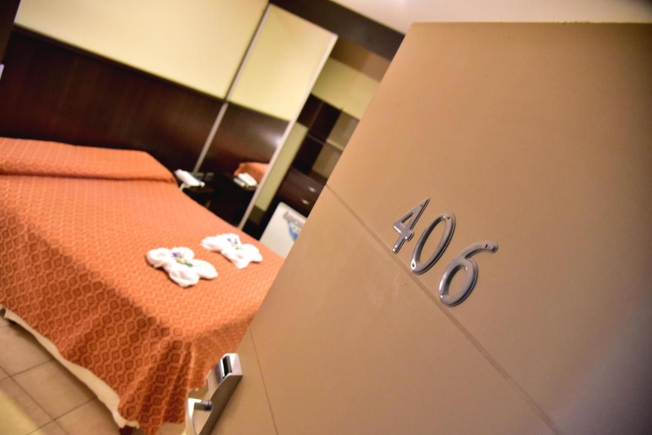 Hotel Confianza Корриентес Экстерьер фото